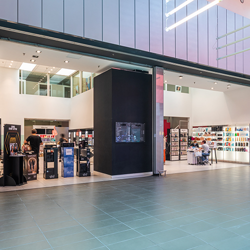 Centro Commerciale Euro Torri | MODELING beauty